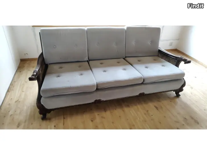 Myydään Kaunis Chippendale sohva Antiikkia / Retro