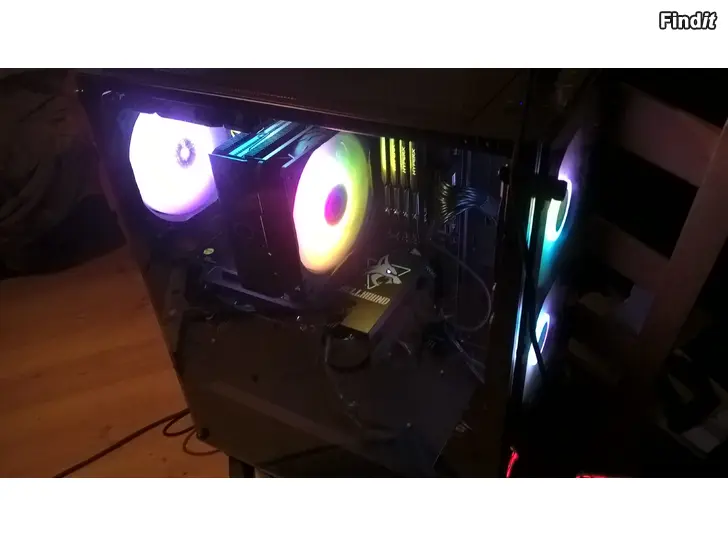 Myydään Pelipöytätietokone 9600k  32gb ram  tera ssd  win11