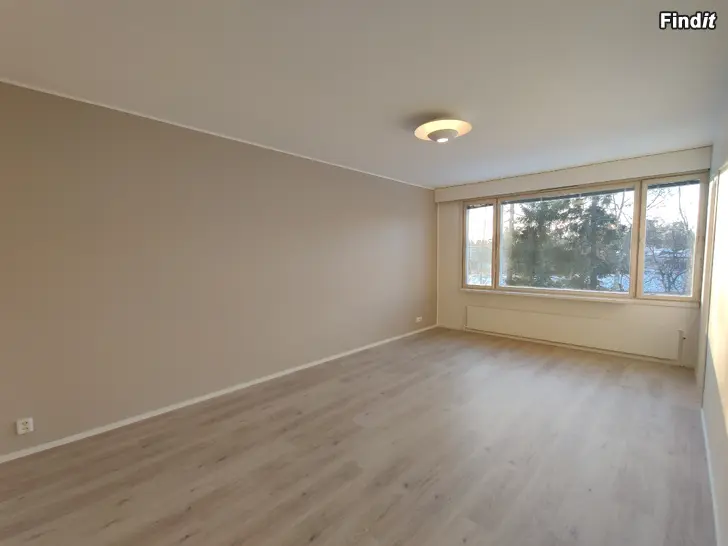 Vuokrataan Vuokrataan juuri remontoitu 48m2 kaksio Kiviniitystä