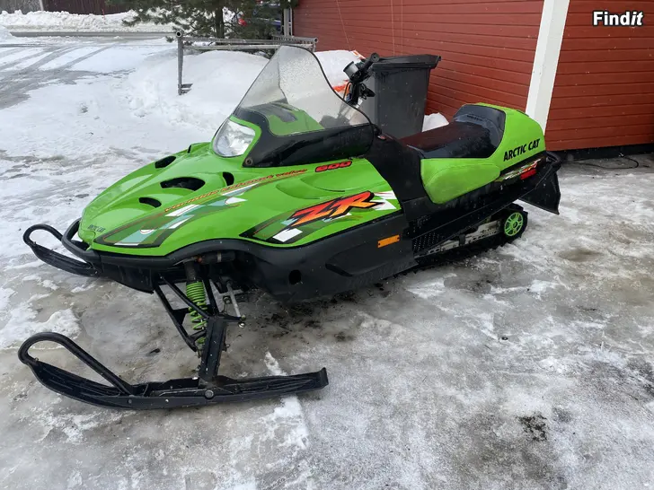 Myydään Artic cat ZR600efi