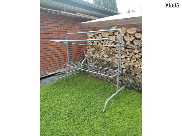 Myydään Maton tamppausteline