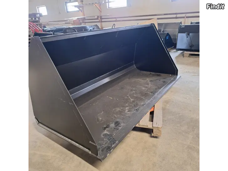 Säljes ny skopa 2,4 m 1,7 m3