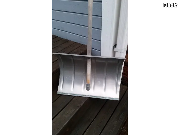 Säljes Lumentyönnin metalli alumiini lapa ja puuvarsi -15e