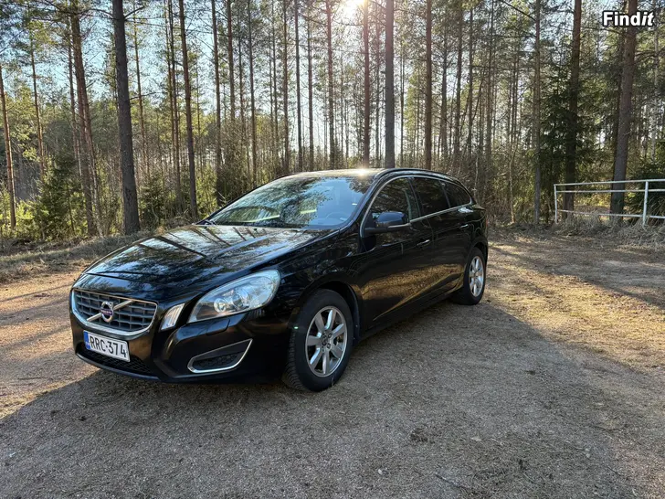 Säljes Volvo V60 D2 Momentum Buisness Aut