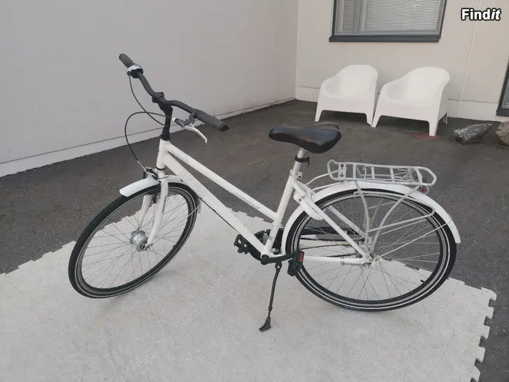 Myydään Madison Rimini 28 7-vaihdetta