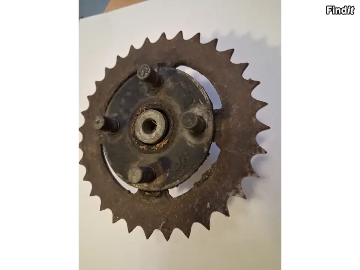 Myydään Swing takaratas kiinike