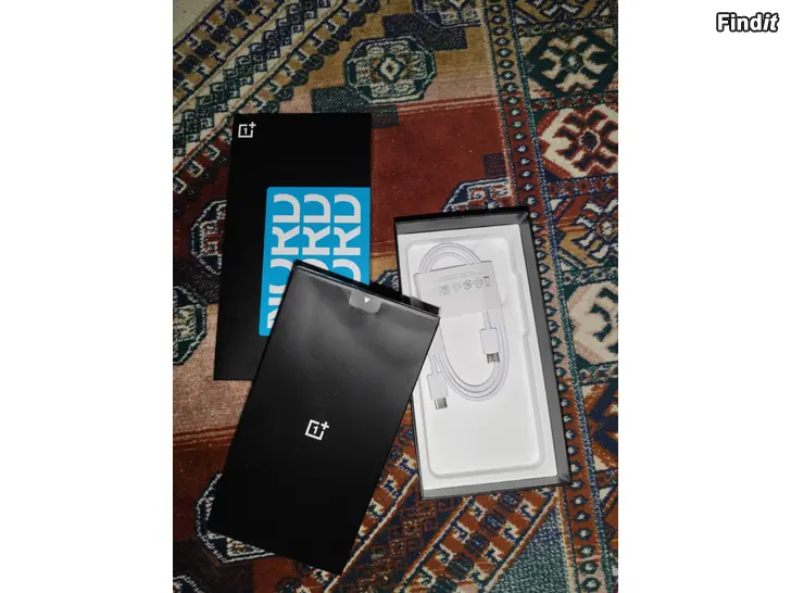 Myydään Uusi OnePlus luuri