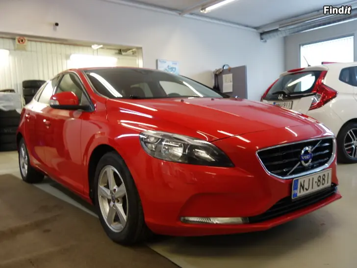 Säljes VOLVO V40 T2 Kinetic, 173tkm -14 nyserv
