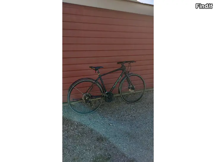 Säljes Tunturi 24 Speed Hybrid Active