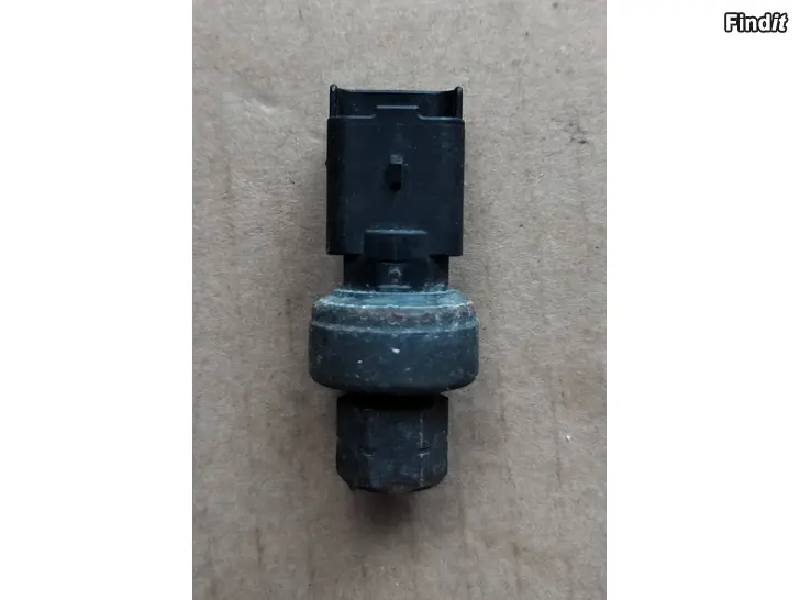 Myydään Ilmastoininpainekytkin 307 Peugeot