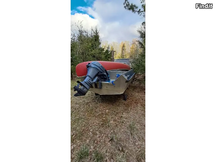 Myydään Mini Buster + 9.9hp Yamaha