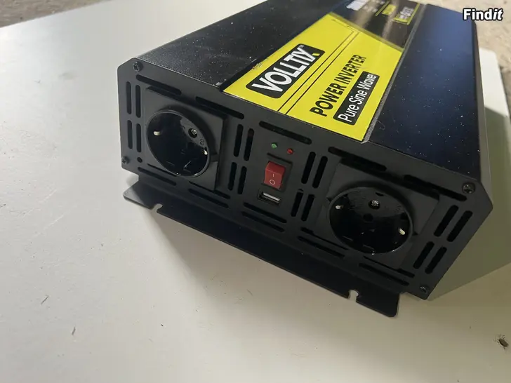 Myydään Inverter med ren sinus
