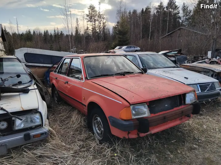 Myydään Ford Escort 1.3LX