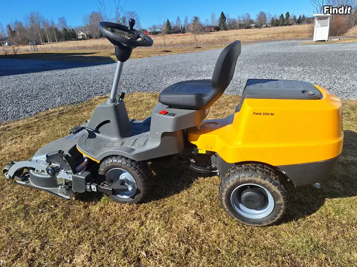 Säljes Stiga Park 300 Gräsklippare