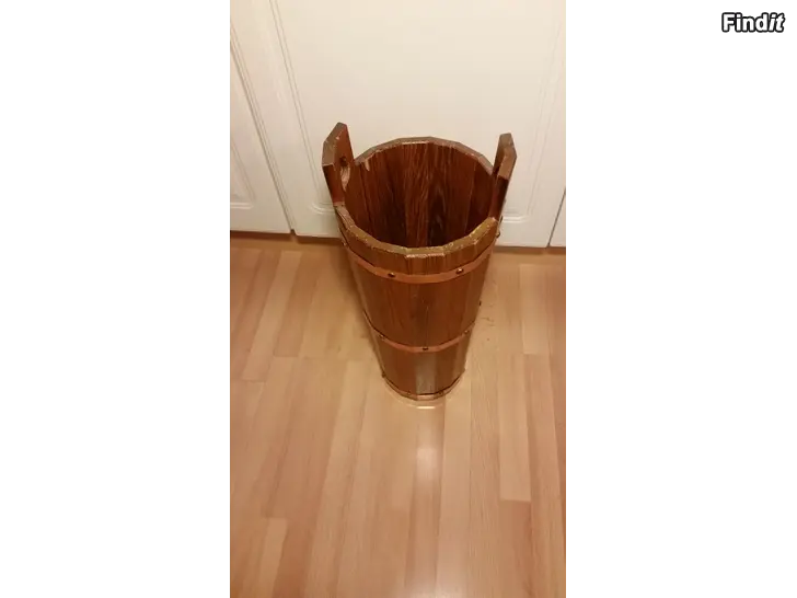 Säljes Puinen teline puukiulu sateenvarjoteline 10e