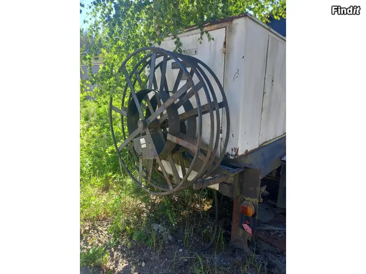 Myydään Vaunu aggrikaatti ei moottoria