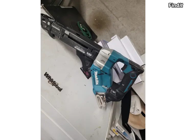 Myydään Makita kipsilevyruuvain