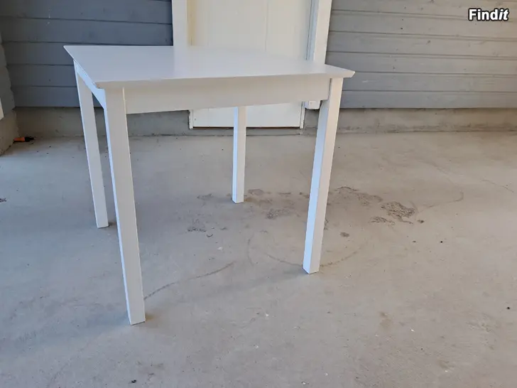 Säljes Bord