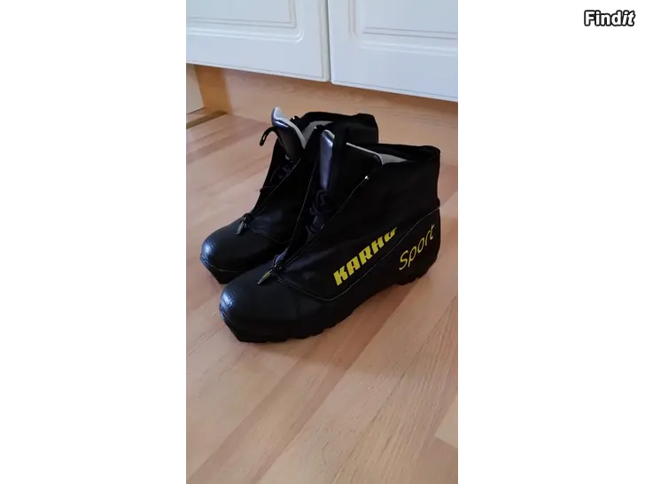 Myydään Karhu Sport Touring NNN monot koko 41 28e