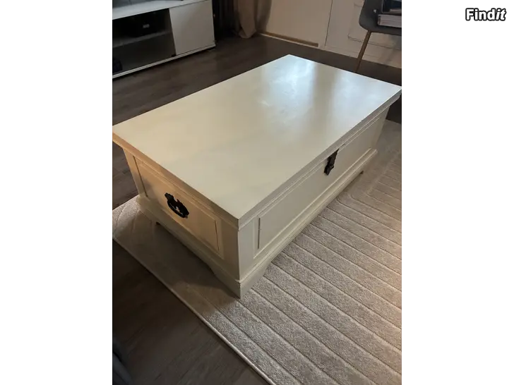 Säljes Kista / Soffbord