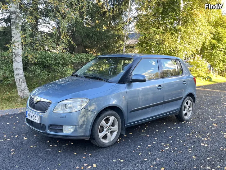 Myydään Skoda Fabia 1.4 -08