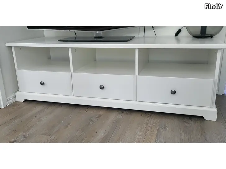 Säljes Ikea Liatorp tv bänk+hylla