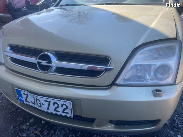 Myydään OPEL VECTRA WAGON 2003-2007 DELAR