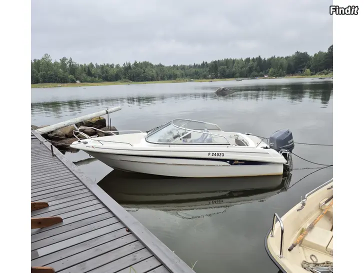 Säljes Yamarin 56 BR, Yamaha F80 och Muuli V1500KJ