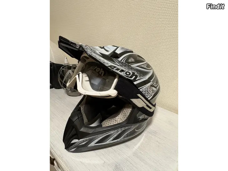 Säljes Mc hjälm