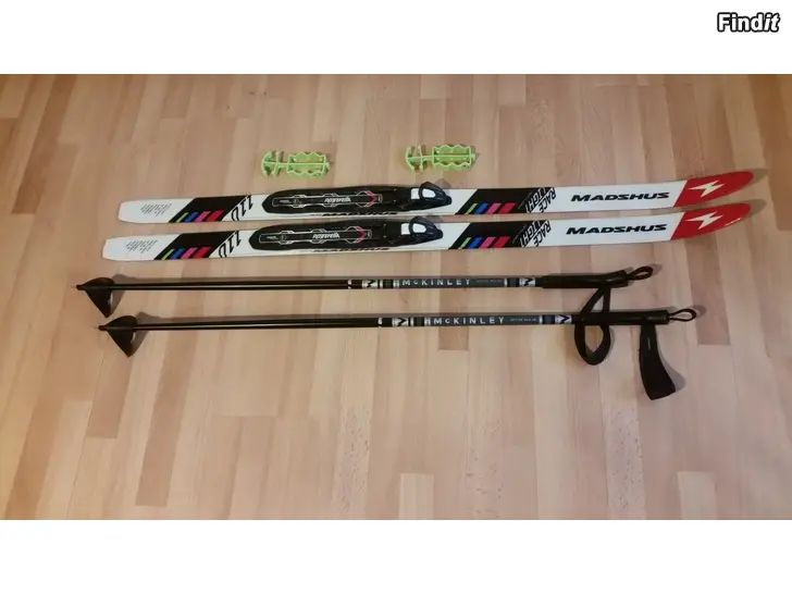 Myydään Madshus karvapohjasukset NNN ja 110cm sauvat 90cm -hinta 48e