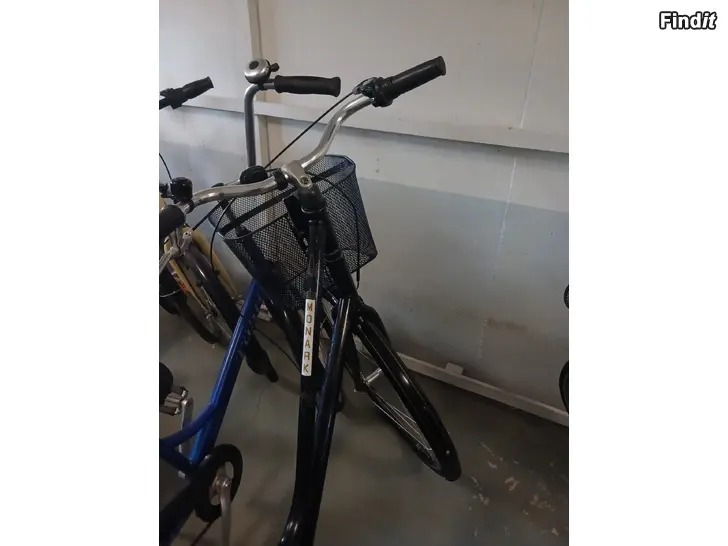 Myydään Monark polkupyörä 28 renkailla, unisex-mallina