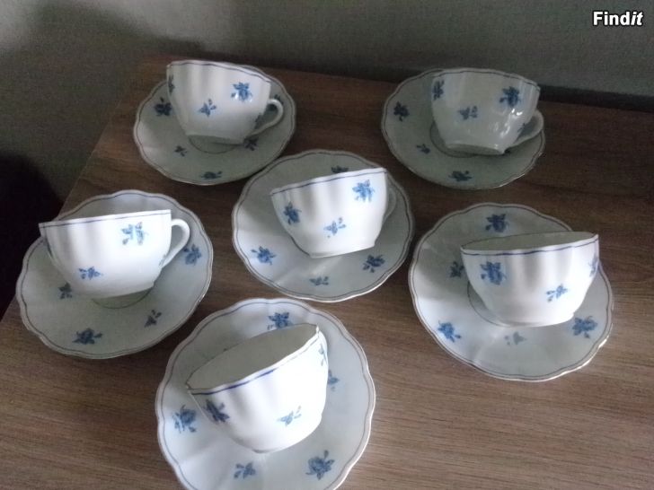 Säljes Arabia  gamla fina  kaffekoppar