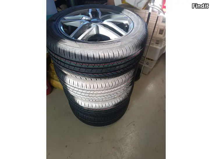 Myydään Hyvä sarja uudet kesärenkaat