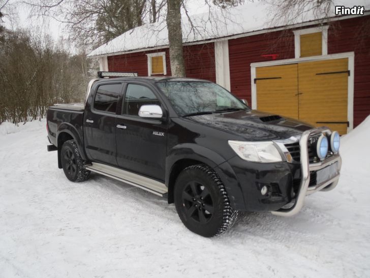 Myydään Toyota Hilux 3.0 D-4D A Double Cab 4WD