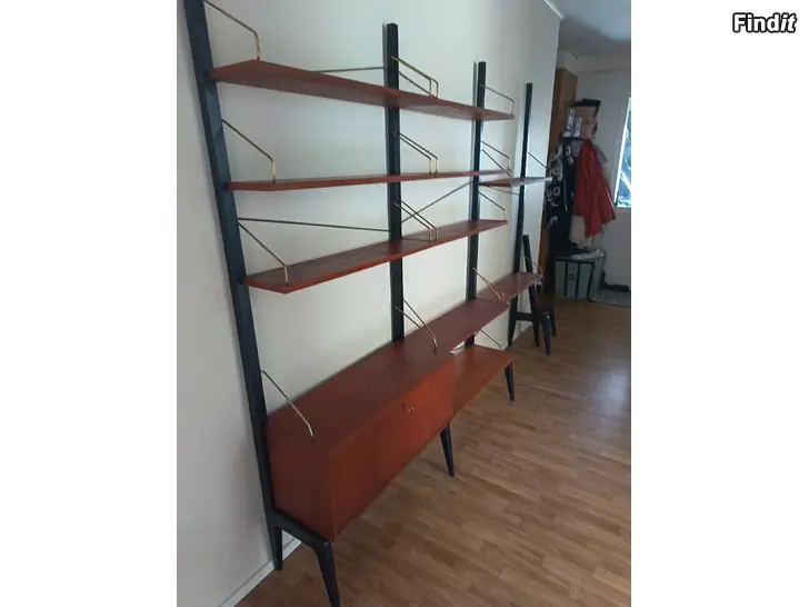 Myydään 60-luvun Teak kirjahylly, teak bokhylla, Pietarsaari