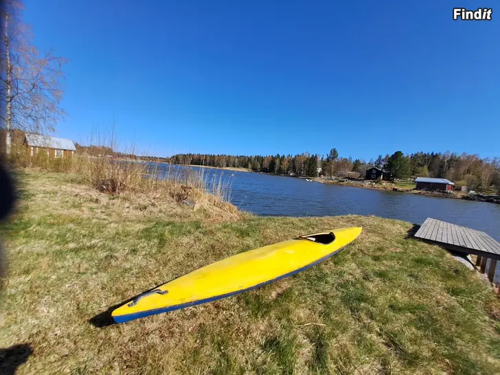 Myydään Myydään käsintehty kajakki