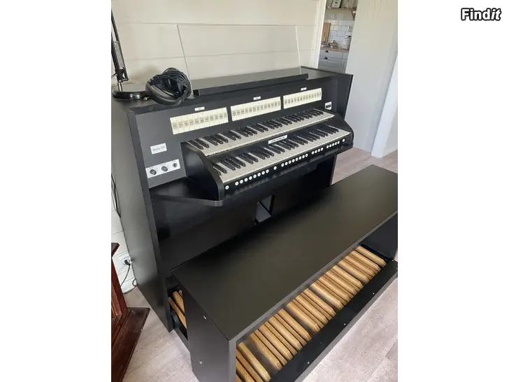 Säljes Orgel studio 150