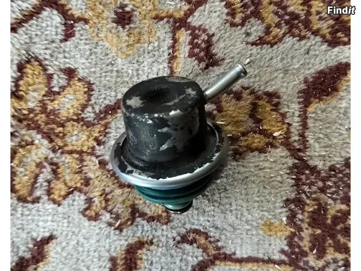 Myydään Hinnausilmukka osia Peugeot 406
