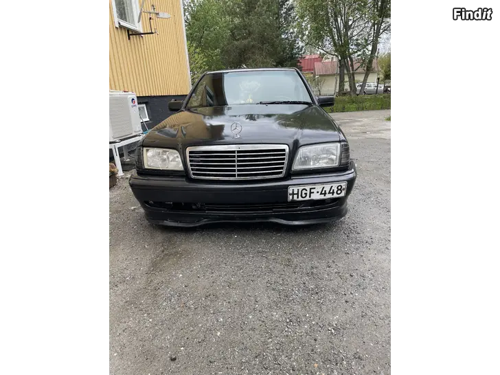 Säljes mercedes 202 säljes