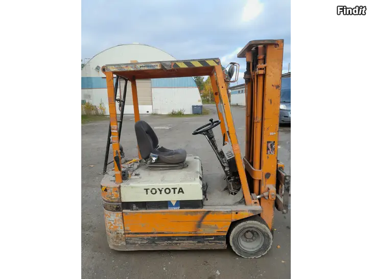 Myydään Toytota trukki