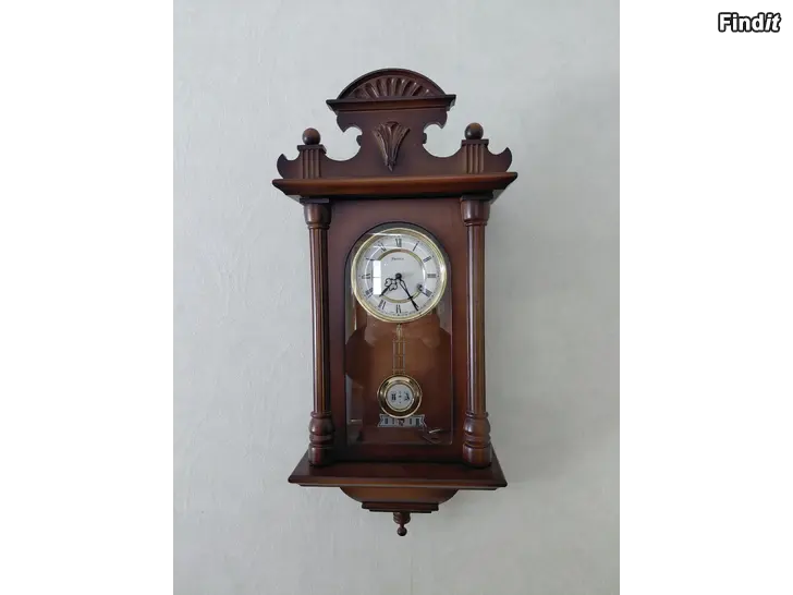 Myydään Väggklocka