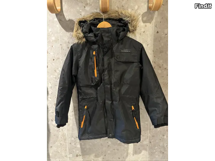 Säljes vintejacka storl. 130