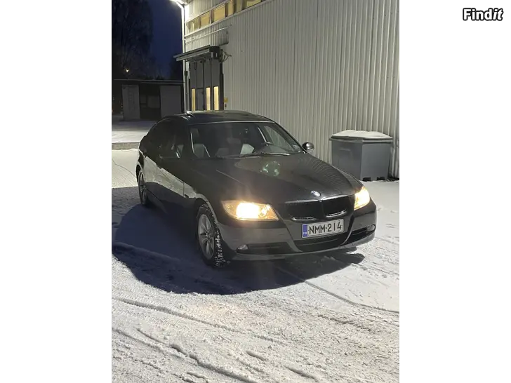 Säljes BMW 320i