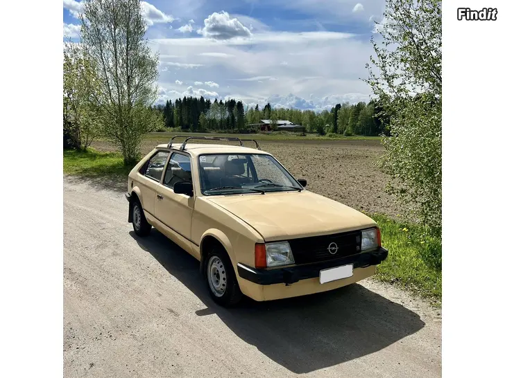 Säljes Opel Kadett D museibesiktad