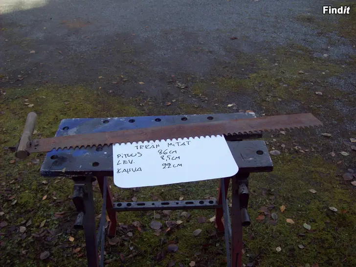 Myydään 4 Wanhaa sahaa