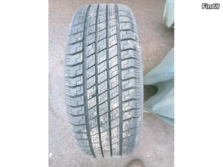 Myydään Kesärengas 205/55R15 Michelin vanne 4-108 Ford