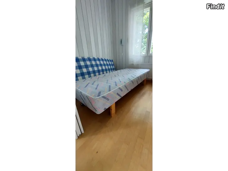 Myydään Säng