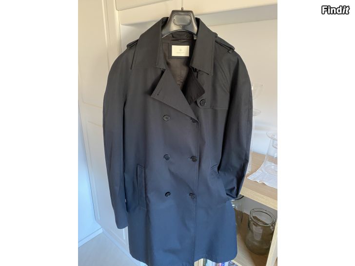 Säljes Trenchcoat, svart, Gant