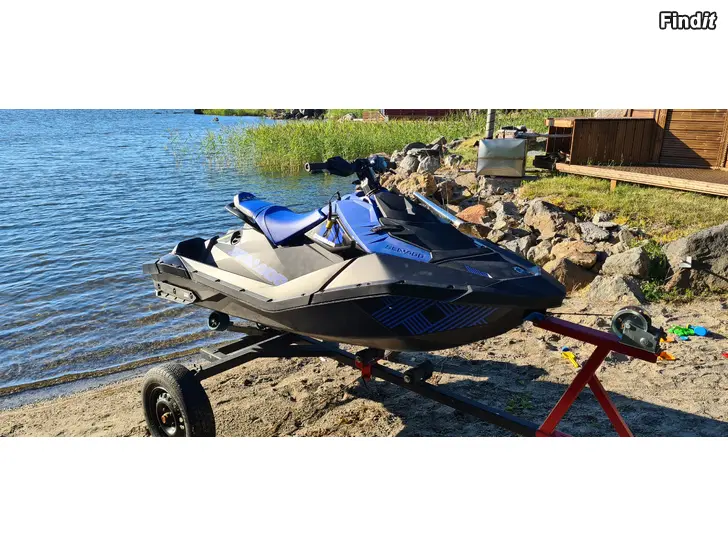 Vuokrataan Vesijetti Seadoo Trixx 2022