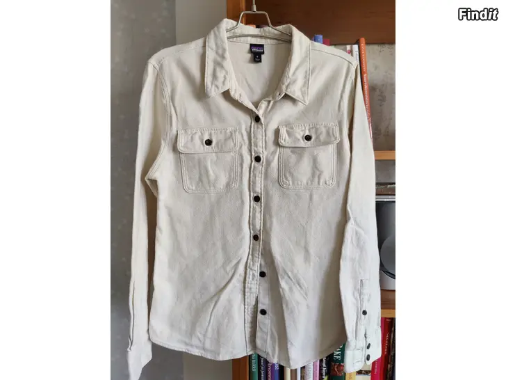 Myydään Patagonia Fjord flannel skjorta dam M organic cotton